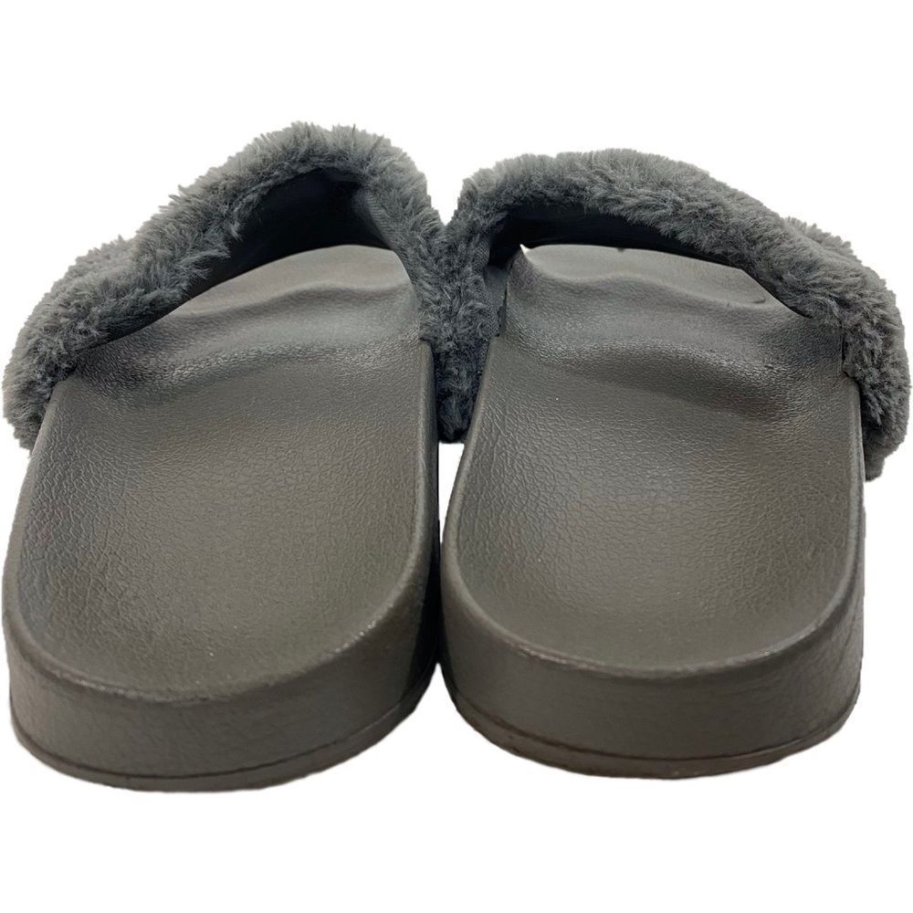 Steve Madden Softey Grey Faux Fur Slides - Picture 5 of 7